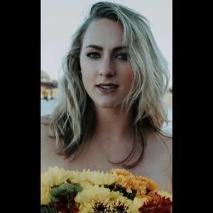 Meet your Posher, Lily